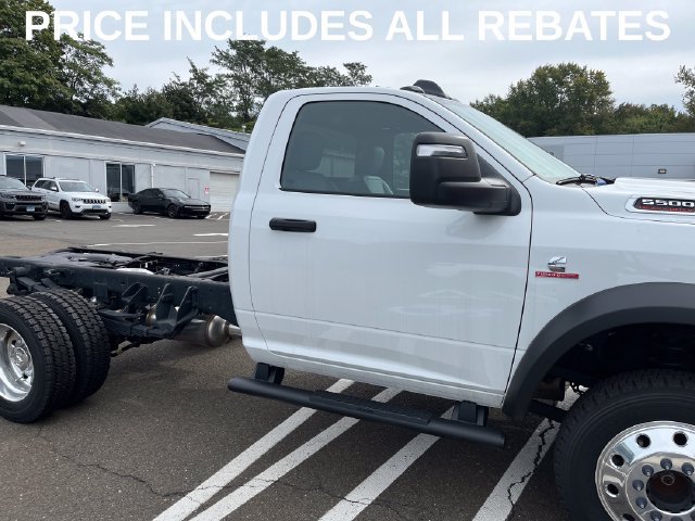 New 2026 RAM 5500 Tradesman AWD/4WD image 6