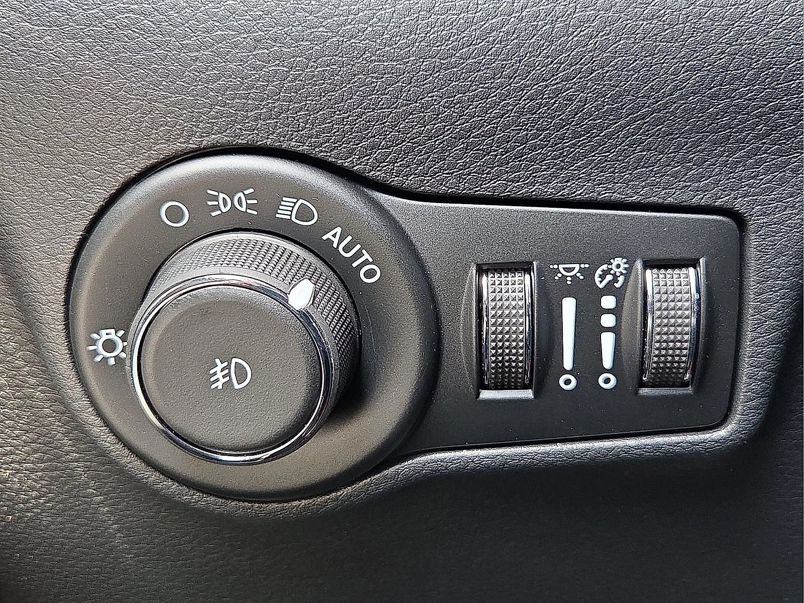 New 2026 Jeep Compass Trailhawk AWD/4WD image 18