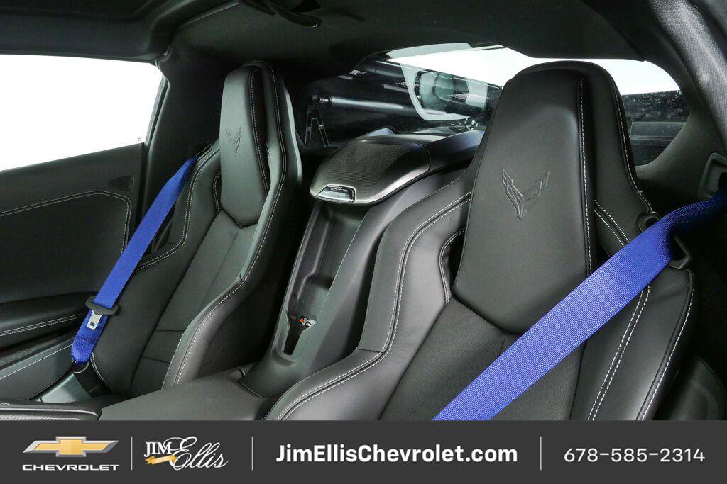 New 2027 Chevrolet Corvette Stingray Coupe w/ 2LT RWD image 5