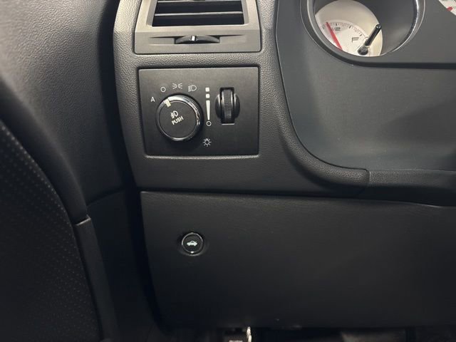 Used 2011 Dodge Challenger R/T image 30