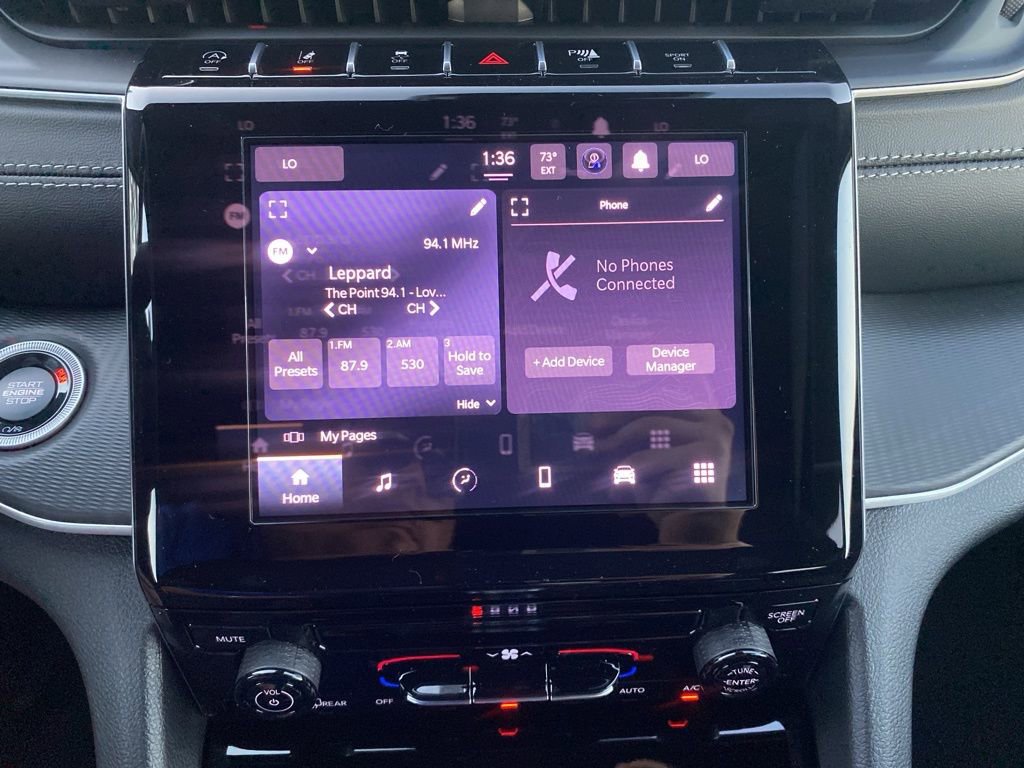 New 2025 Jeep Grand Cherokee Laredo w/ Trailer Tow Package image 30