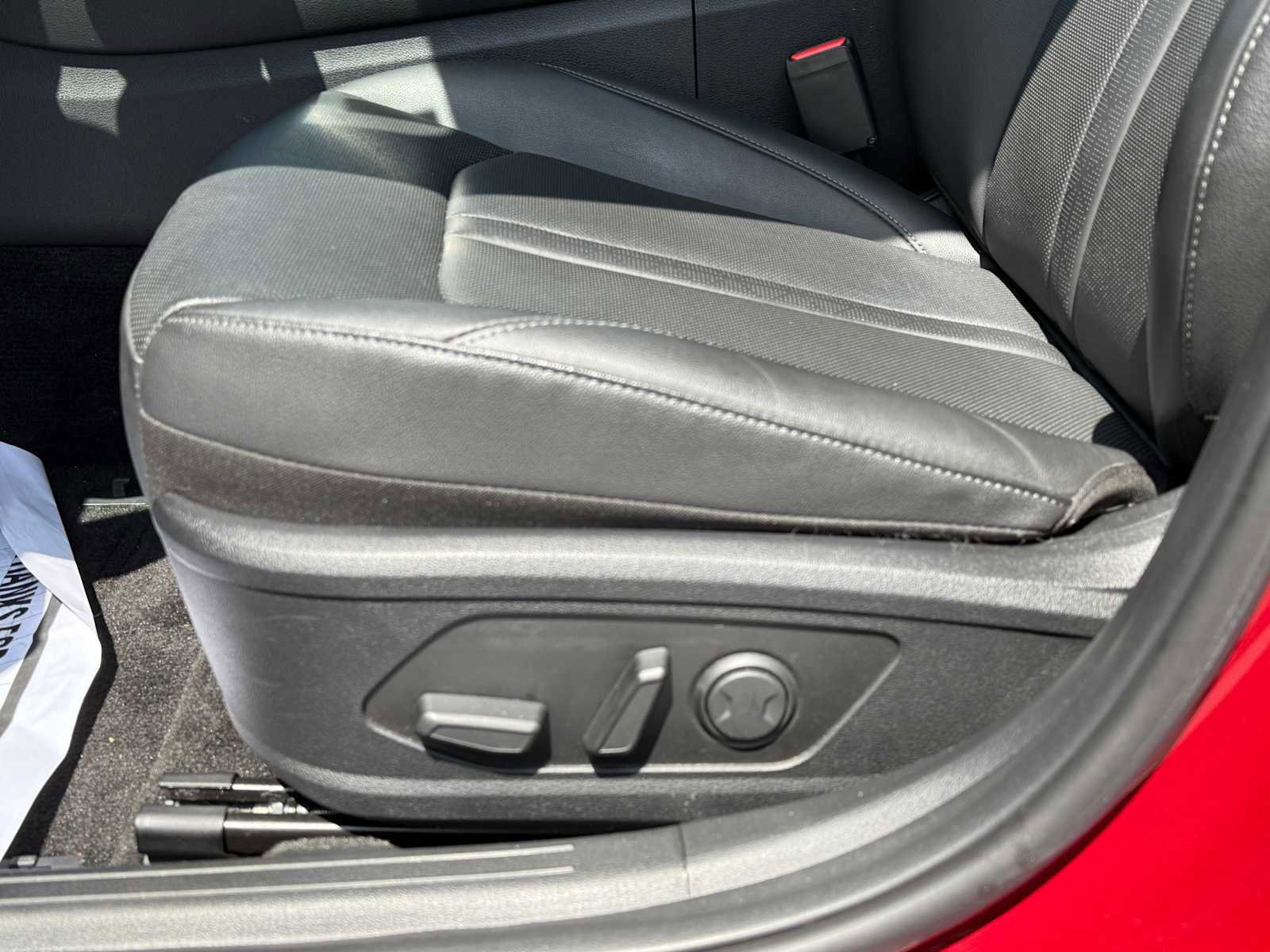 Used 2023 Hyundai Sonata Limited FWD image 13