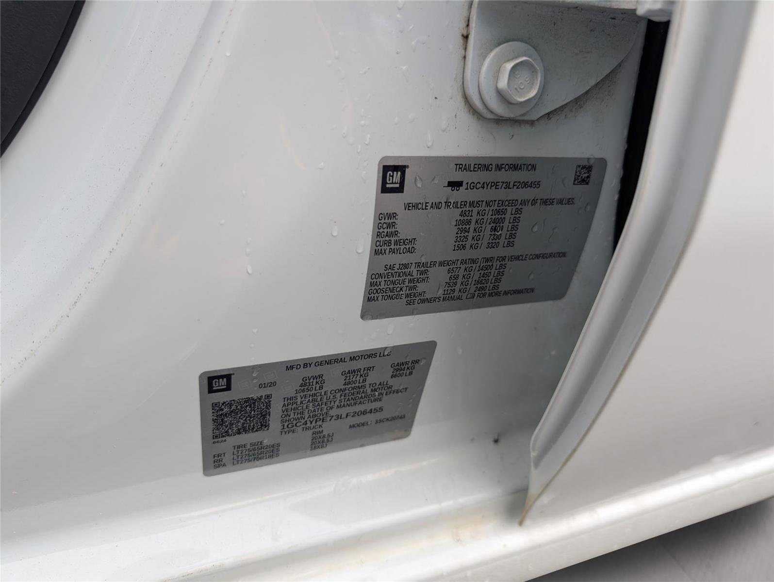 Used 2020 Chevrolet Silverado 2500 LTZ w/ LTZ Convenience Package image 13