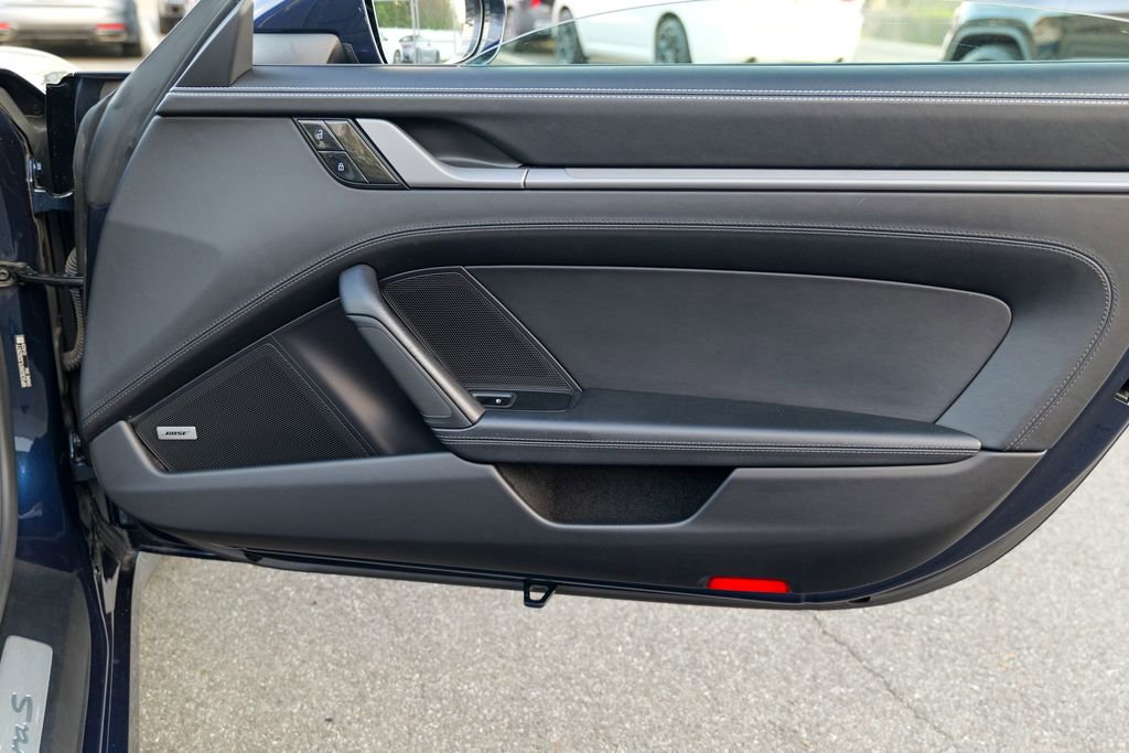 Used 2020 Porsche 911 Carrera S image 37