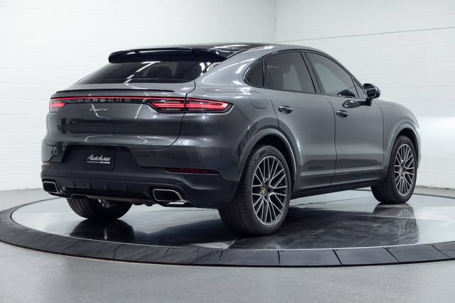 Used 2020 Porsche Cayenne AWD/4WD image 10