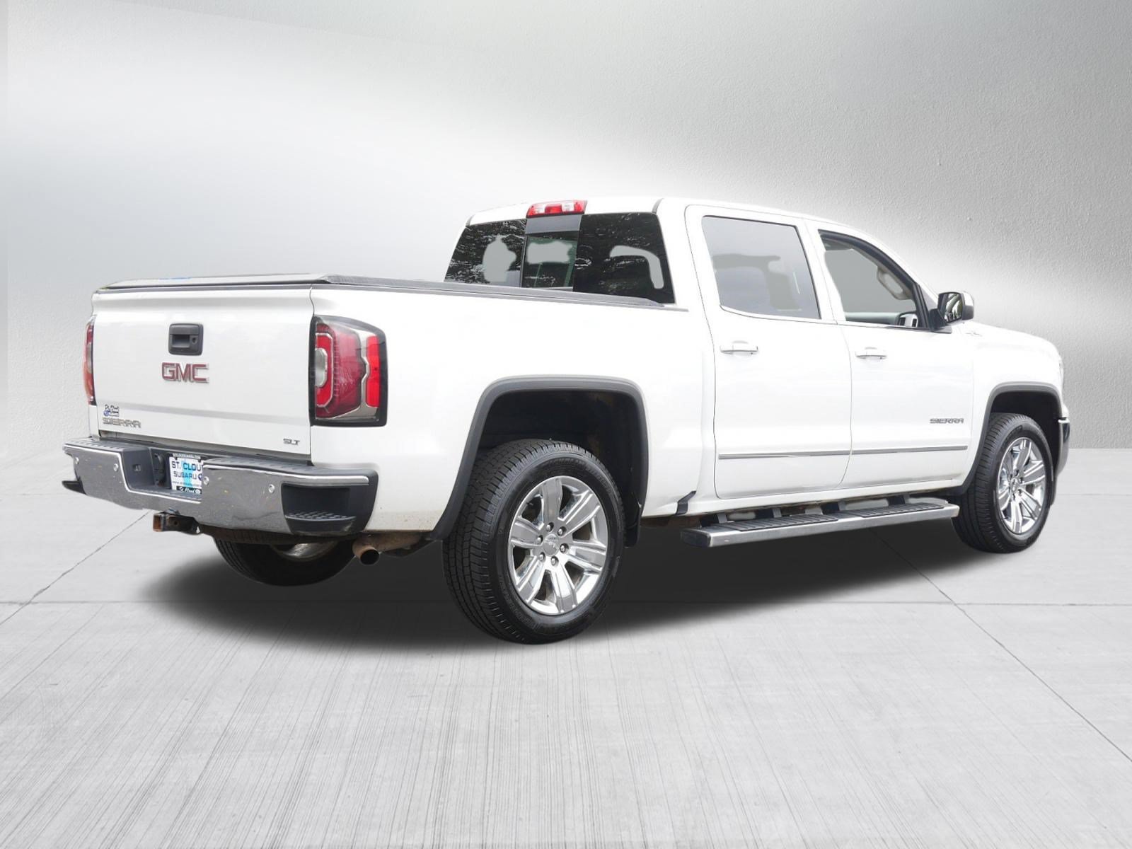 Used 2018 GMC Sierra 1500 SLT AWD/4WD image 7