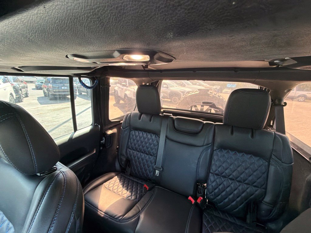 Used 2021 Jeep Wrangler Unlimited Sport AWD/4WD image 10