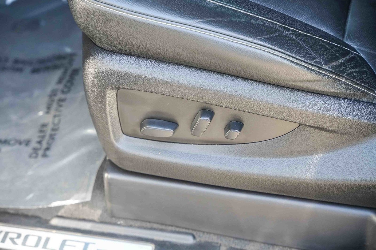 Used 2020 Chevrolet Suburban LT image 22