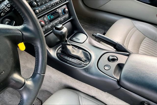 Used 1997 Chevrolet Corvette Coupe w/ Memory Pkg RWD image 13