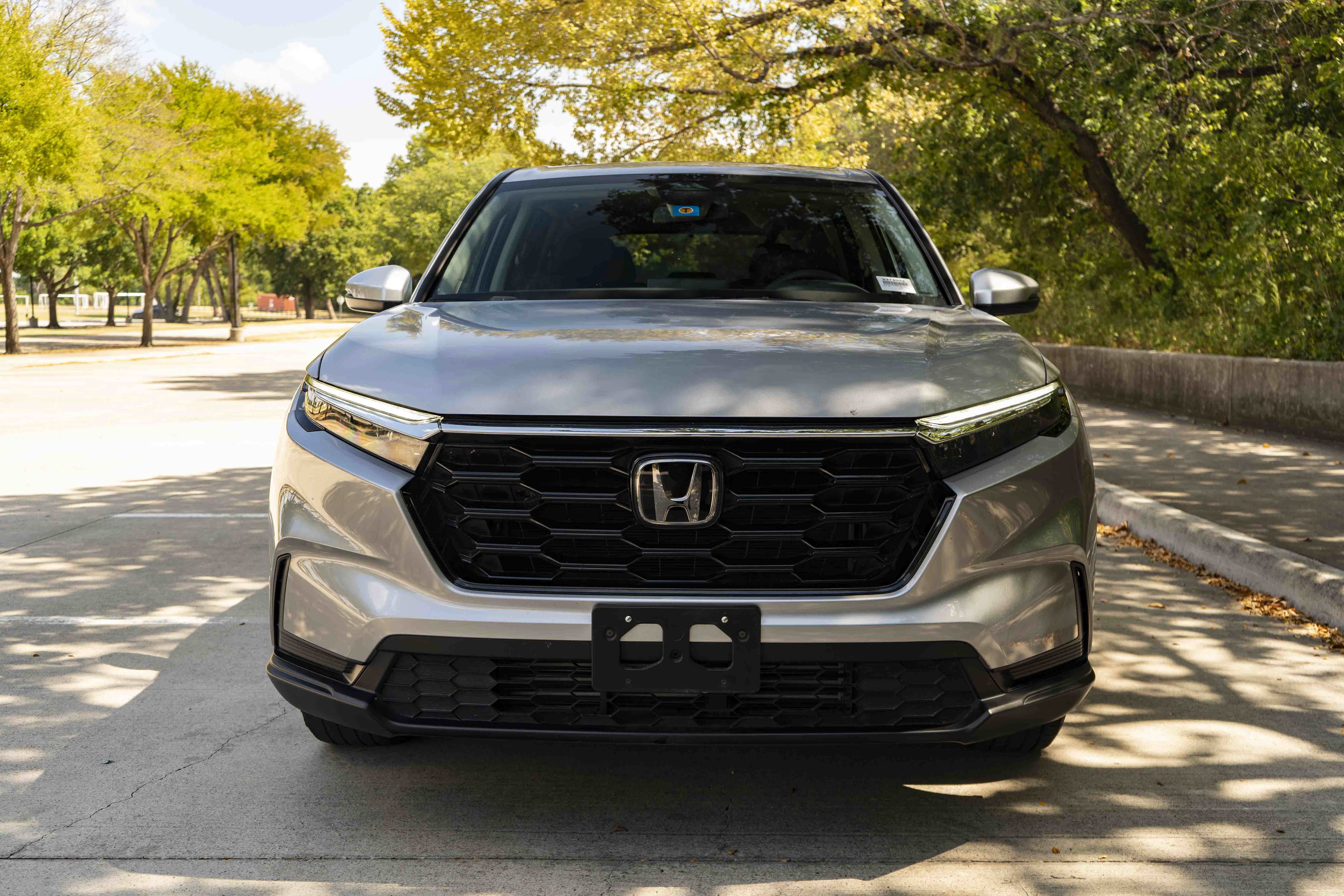 Used 2024 Honda CR-V EX image 3