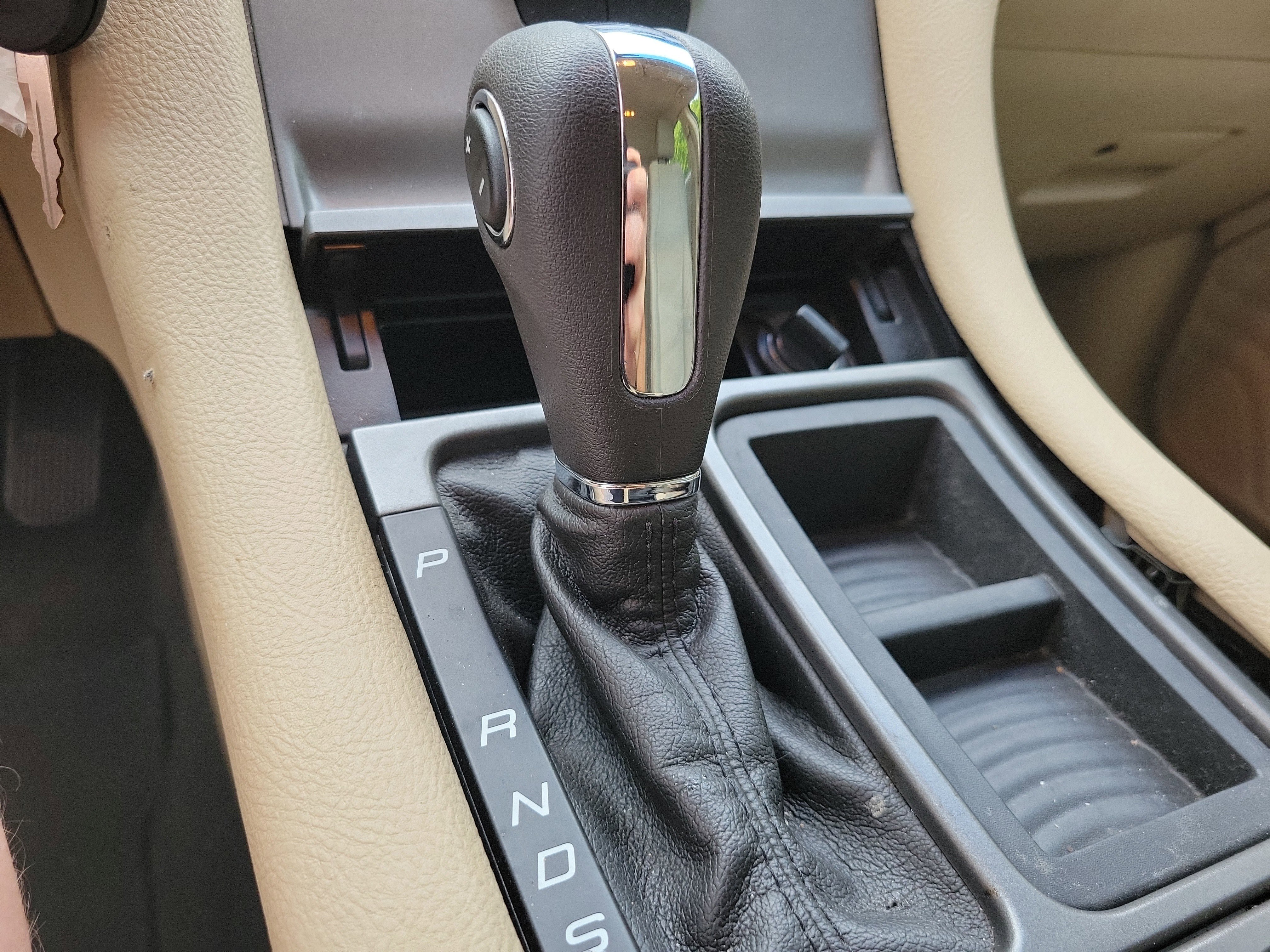 Used 2013 Ford Taurus SE image 26