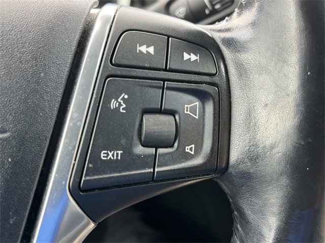 Used 2016 Volvo XC60 T6 Platinum image 29