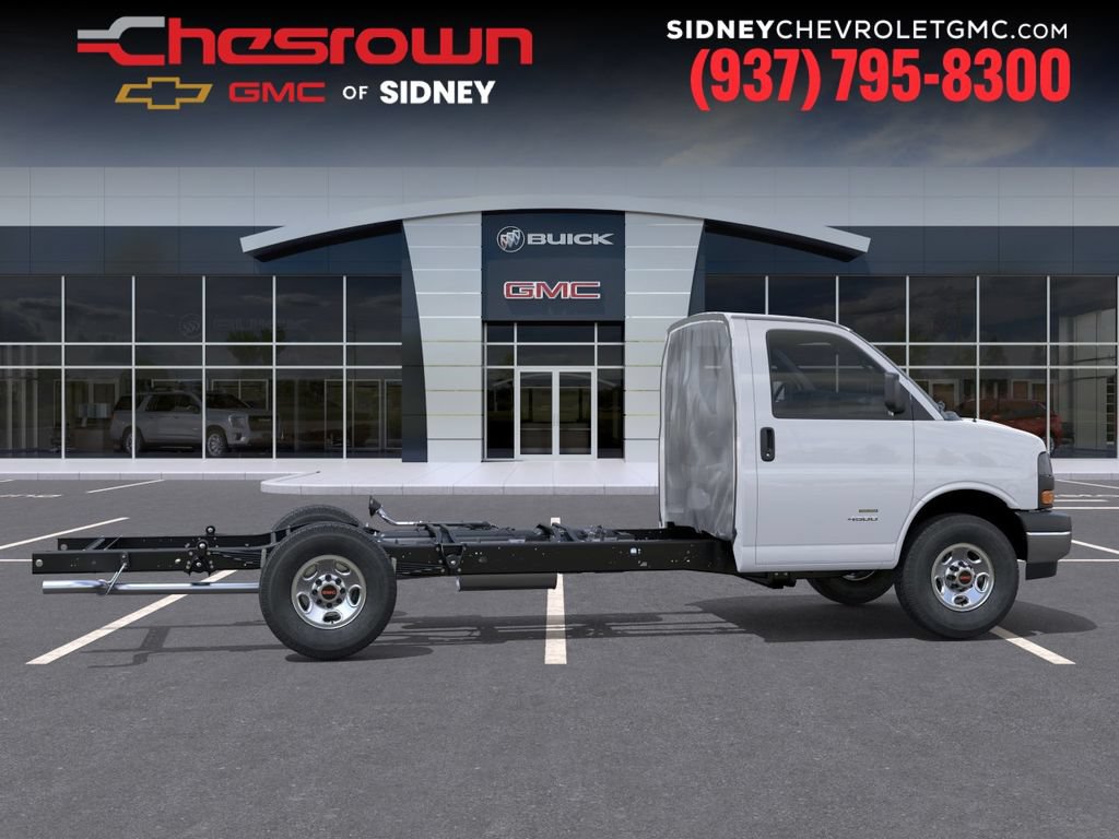 New 2025 GMC Savana 3500 w/ Power Convenience Package RWD image 5