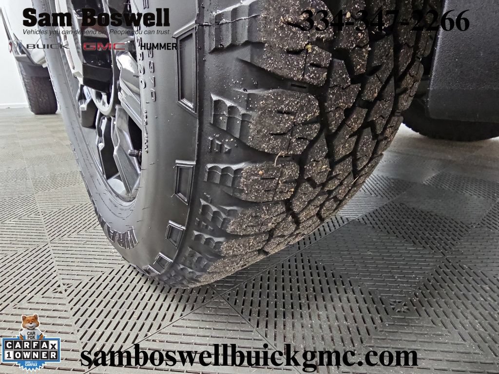 Used 2025 GMC Sierra 2500 AT4 AWD/4WD image 47