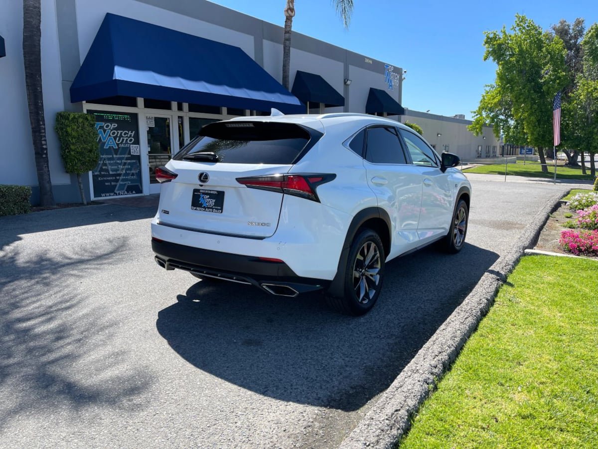 Used 2018 Lexus NX 300 F Sport w/ F Sport Premium Package FWD image 5