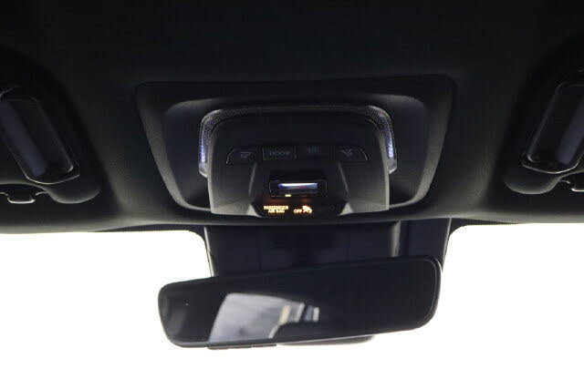 Used 2026 Toyota C-HR AWD/4WD image 26