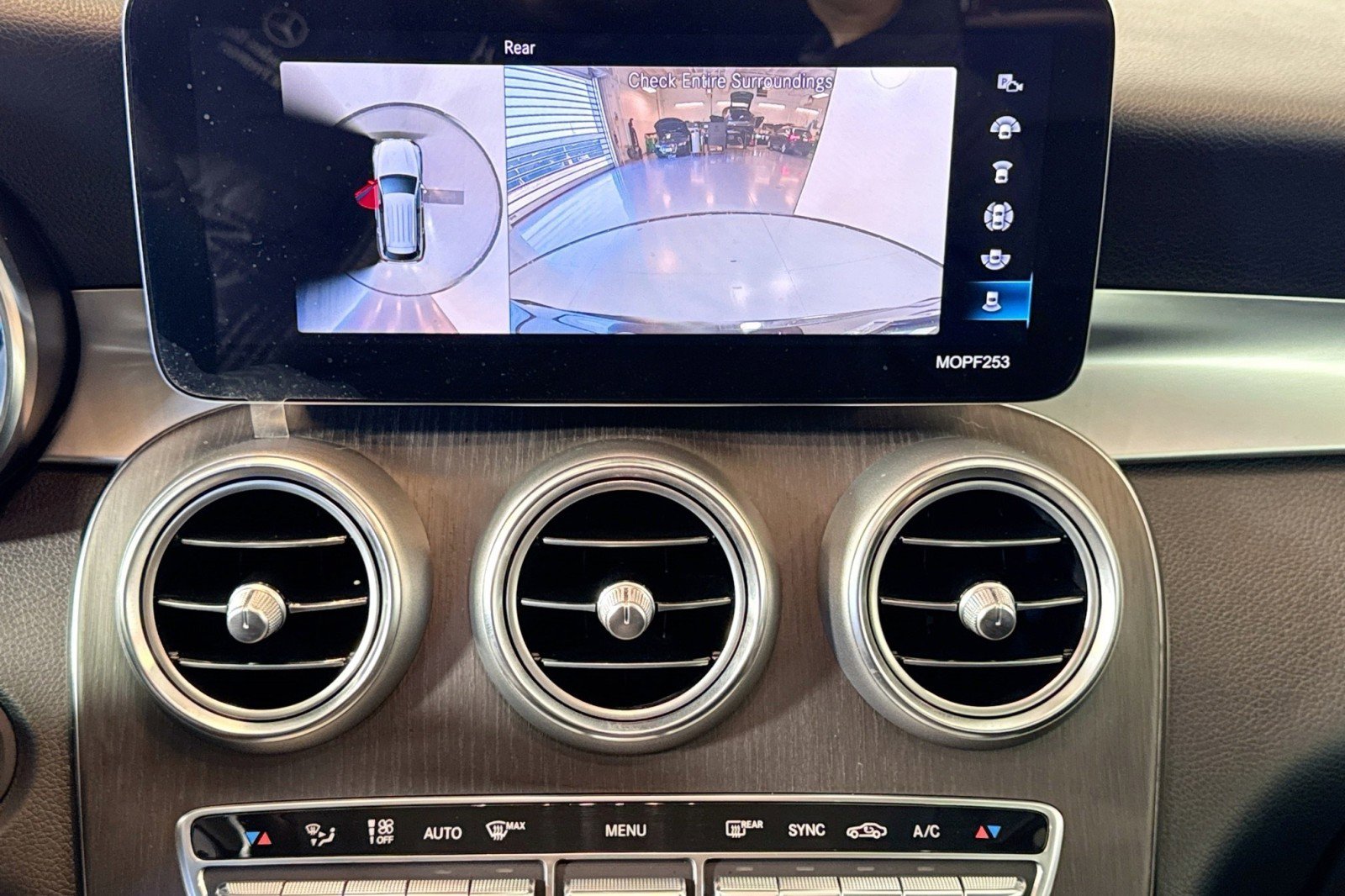 Certified 2021 Mercedes-Benz GLC 300 4MATIC image 14