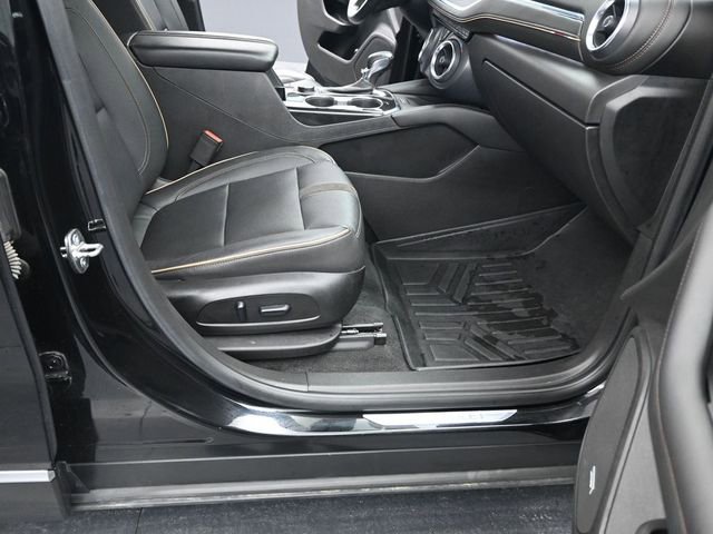 Used 2019 Chevrolet Blazer Premier w/ Sun and Wheels Package image 31