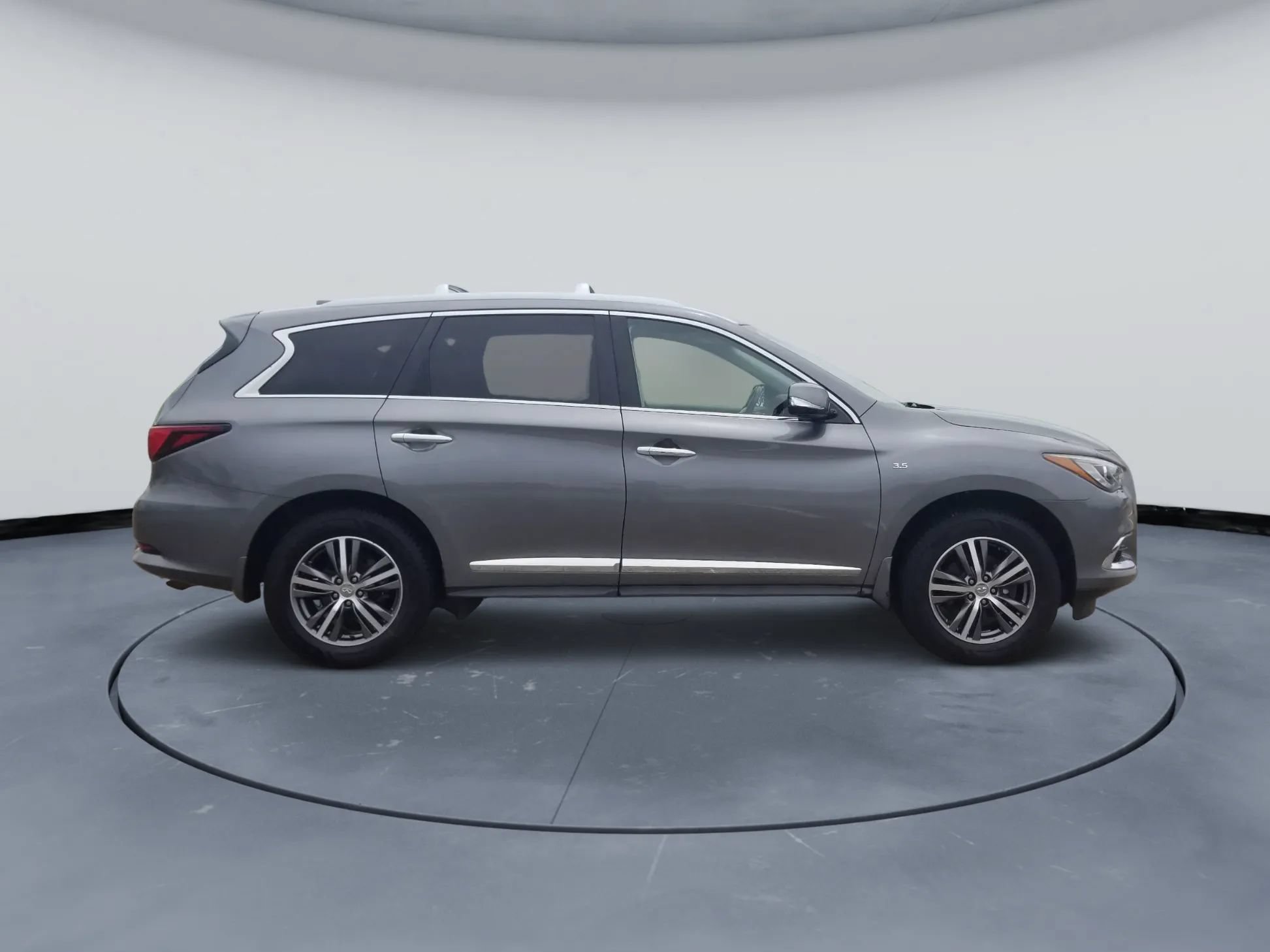Used 2020 INFINITI QX60 Luxe w/ Essential Package AWD/4WD image 4