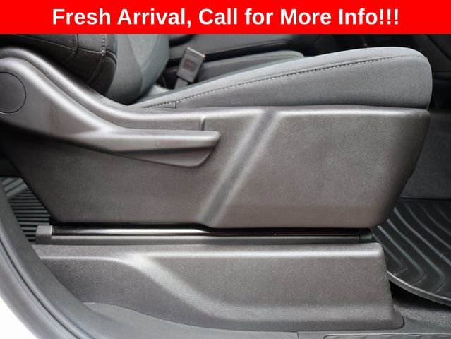 Certified 2024 Chevrolet Silverado 1500 Custom AWD/4WD image 9