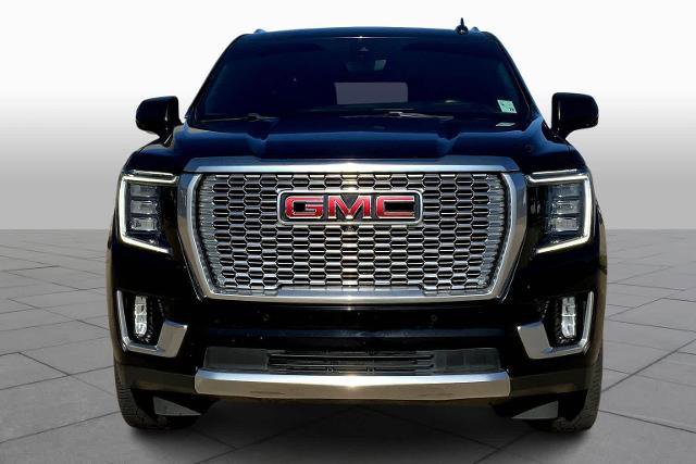 Used 2021 GMC Yukon Denali w/ Denali Ultimate Package image 3