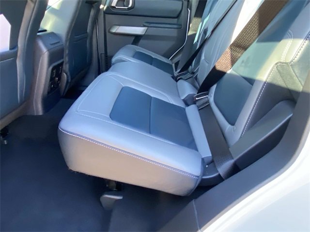 Used 2022 Ford Bronco Outer Banks image 13