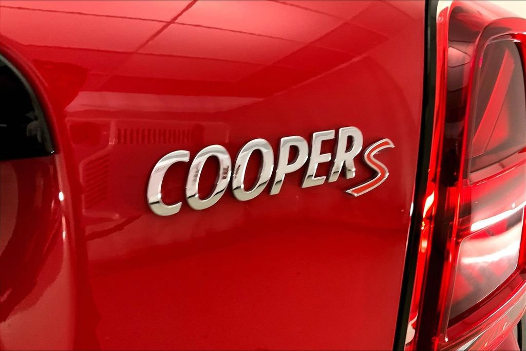 Certified 2024 MINI Cooper Countryman S w/ Signature Upholstery Package AWD/4WD image 7