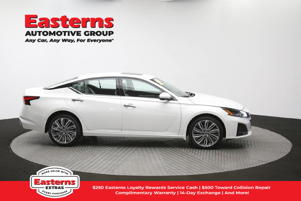 Used 2023 Nissan Altima 2.5 SL AWD/4WD image 47