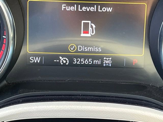 Used 2021 Buick Encore GX Essence image 24