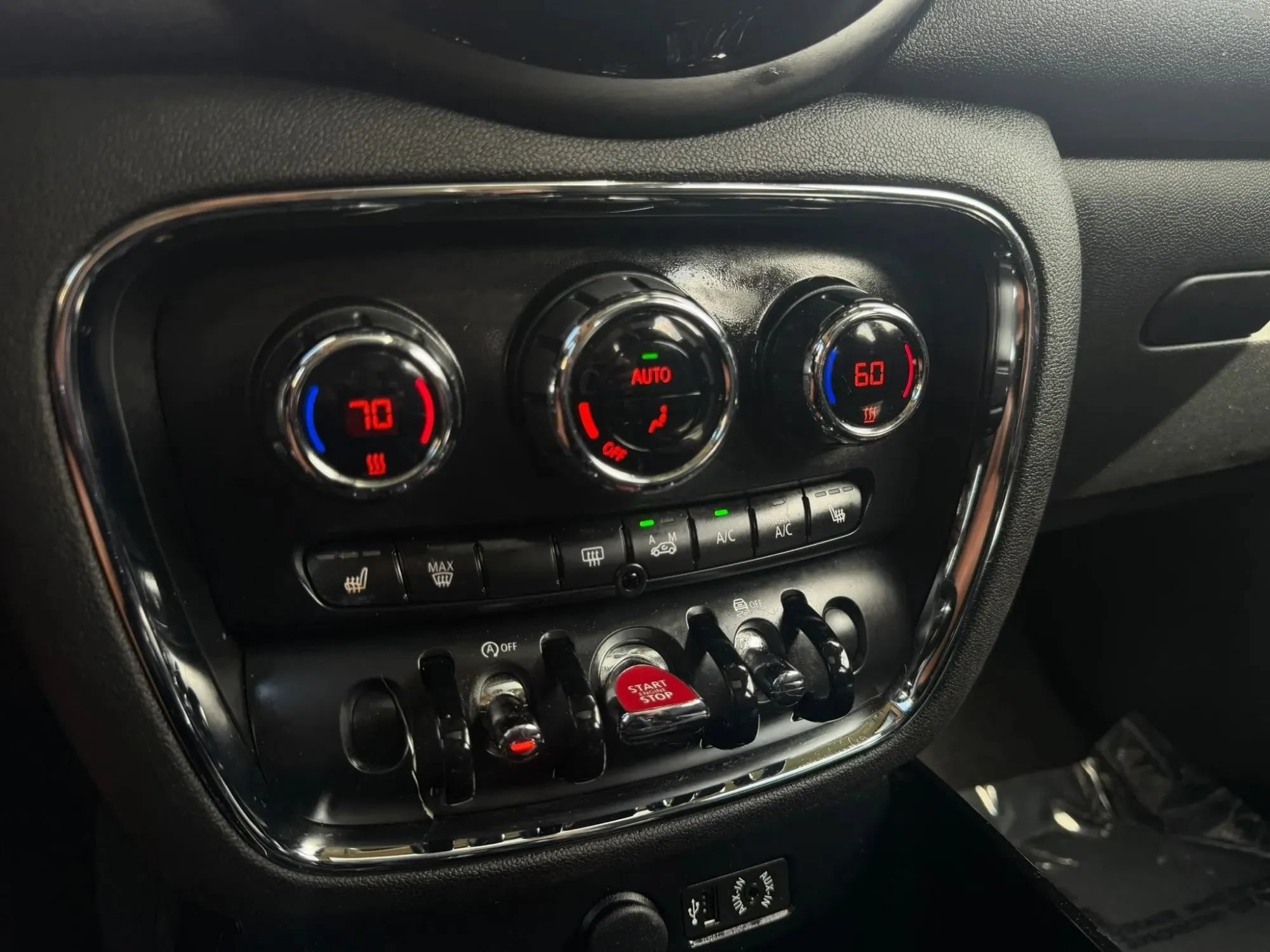 Used 2016 MINI Cooper Clubman FWD image 21