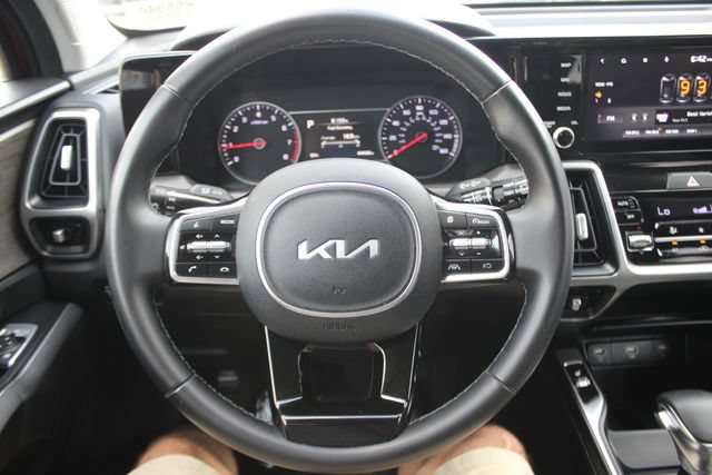 Used 2022 Kia Sorento S AWD/4WD image 15