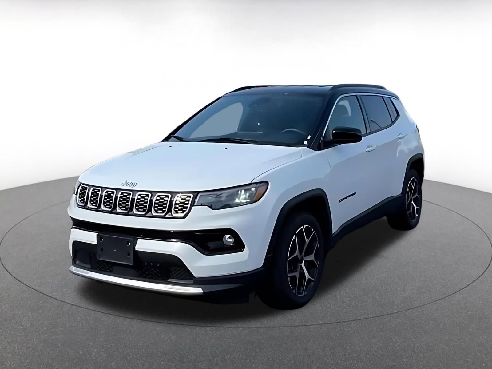 Used 2025 Jeep Compass Limited AWD/4WD image 4