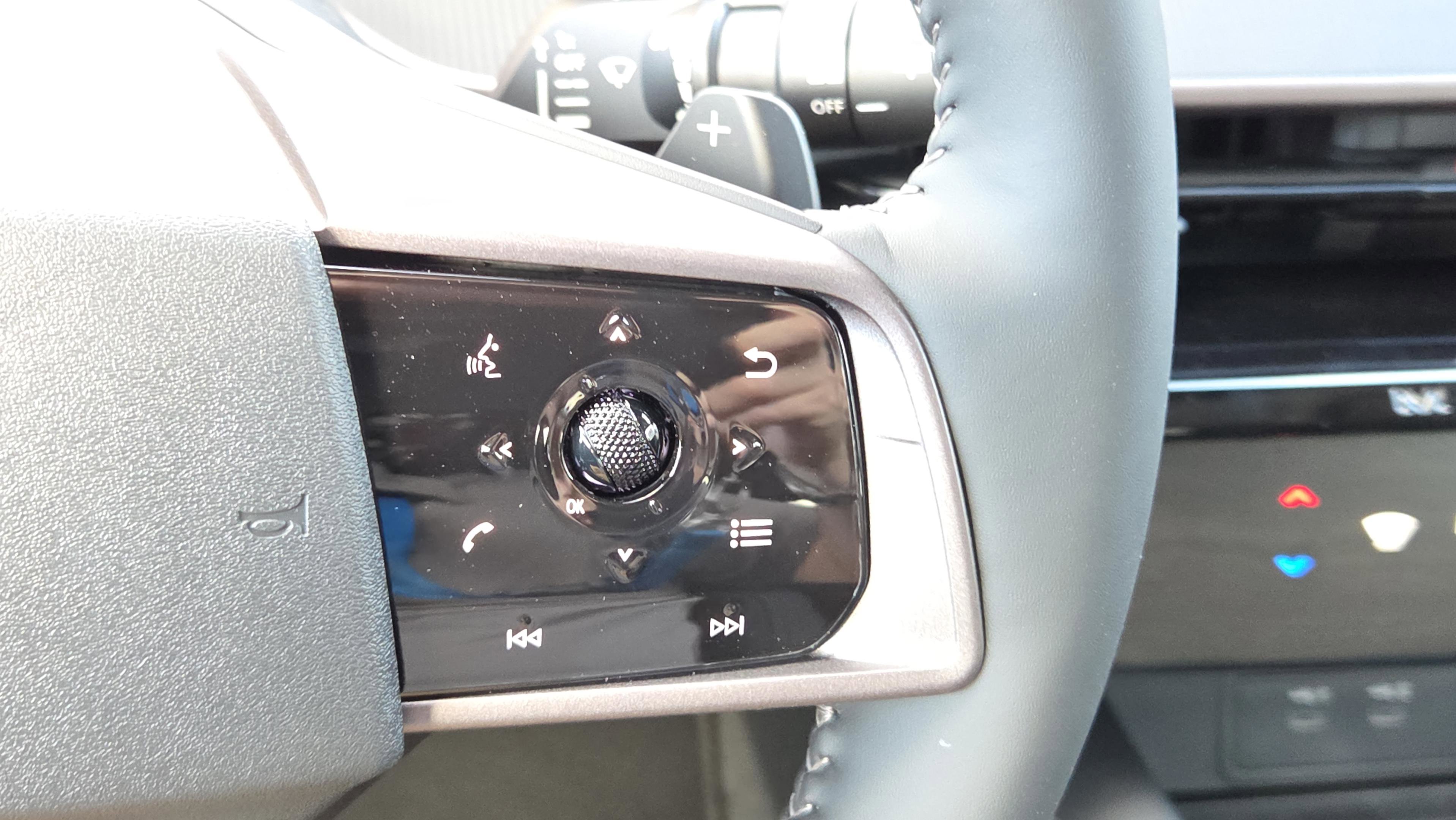 New 2026 Nissan Murano SV image 25