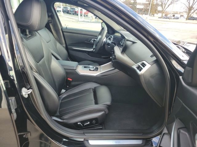 Used 2026 BMW 330i xDrive Sedan image 25