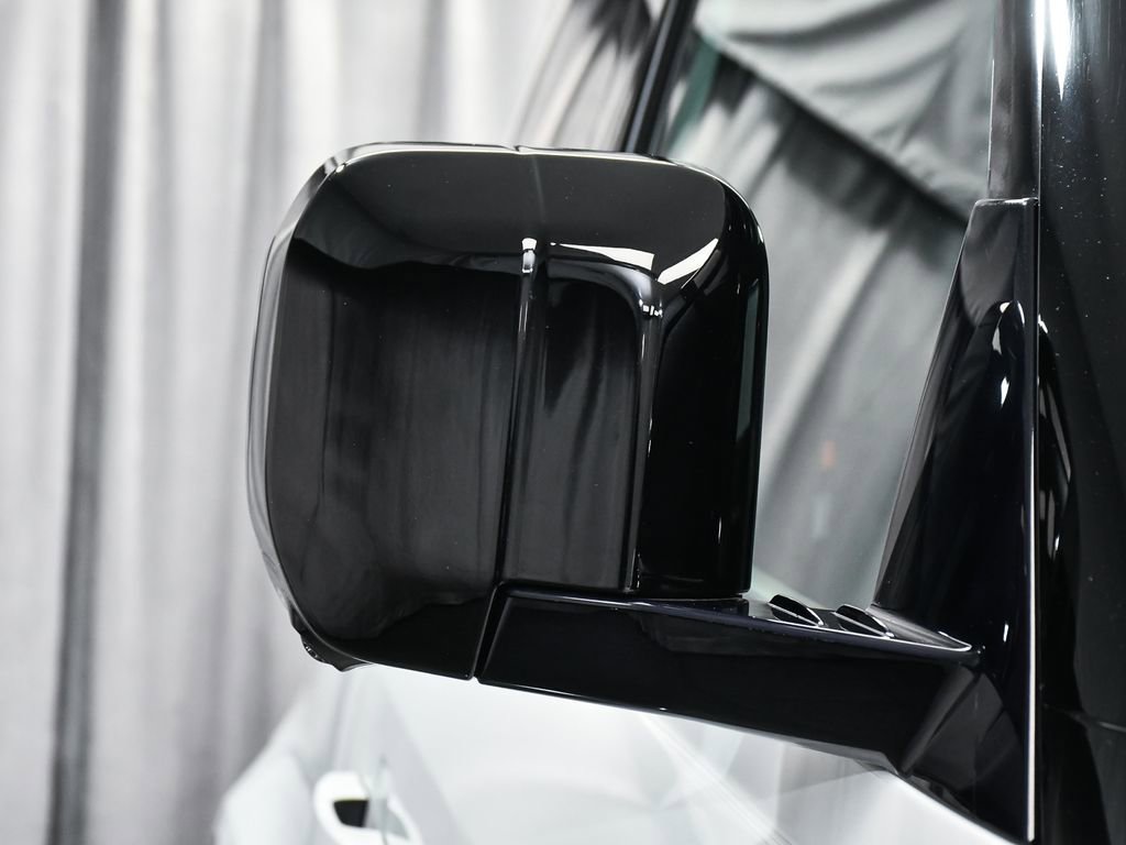 Used 2022 Land Rover Defender 90 X-Dynamic HSE image 75