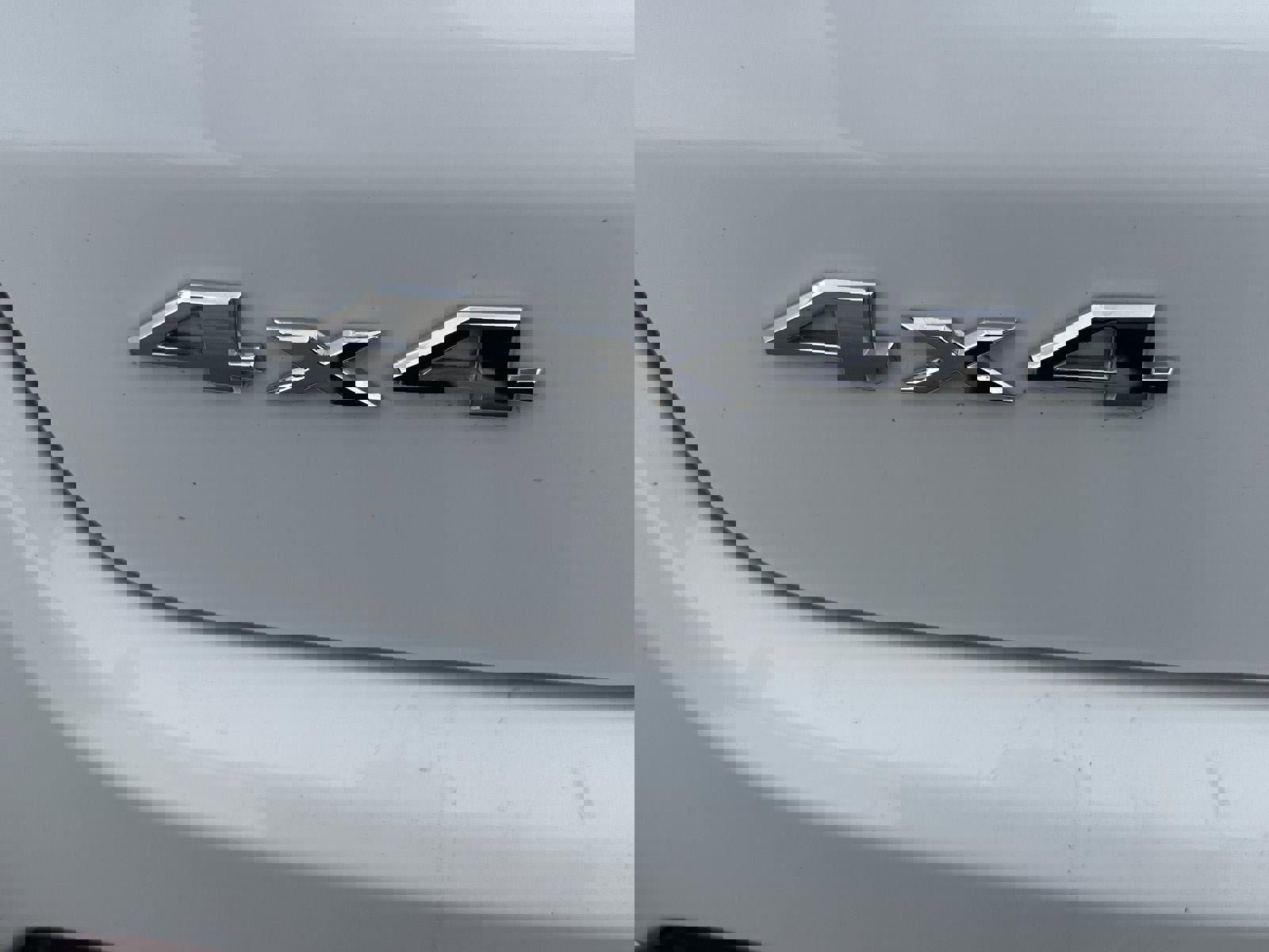 Used 2025 Jeep Compass Limited image 4