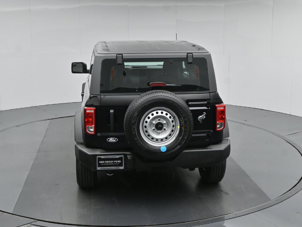 New 2026 Ford Bronco 2-Door AWD/4WD image 38