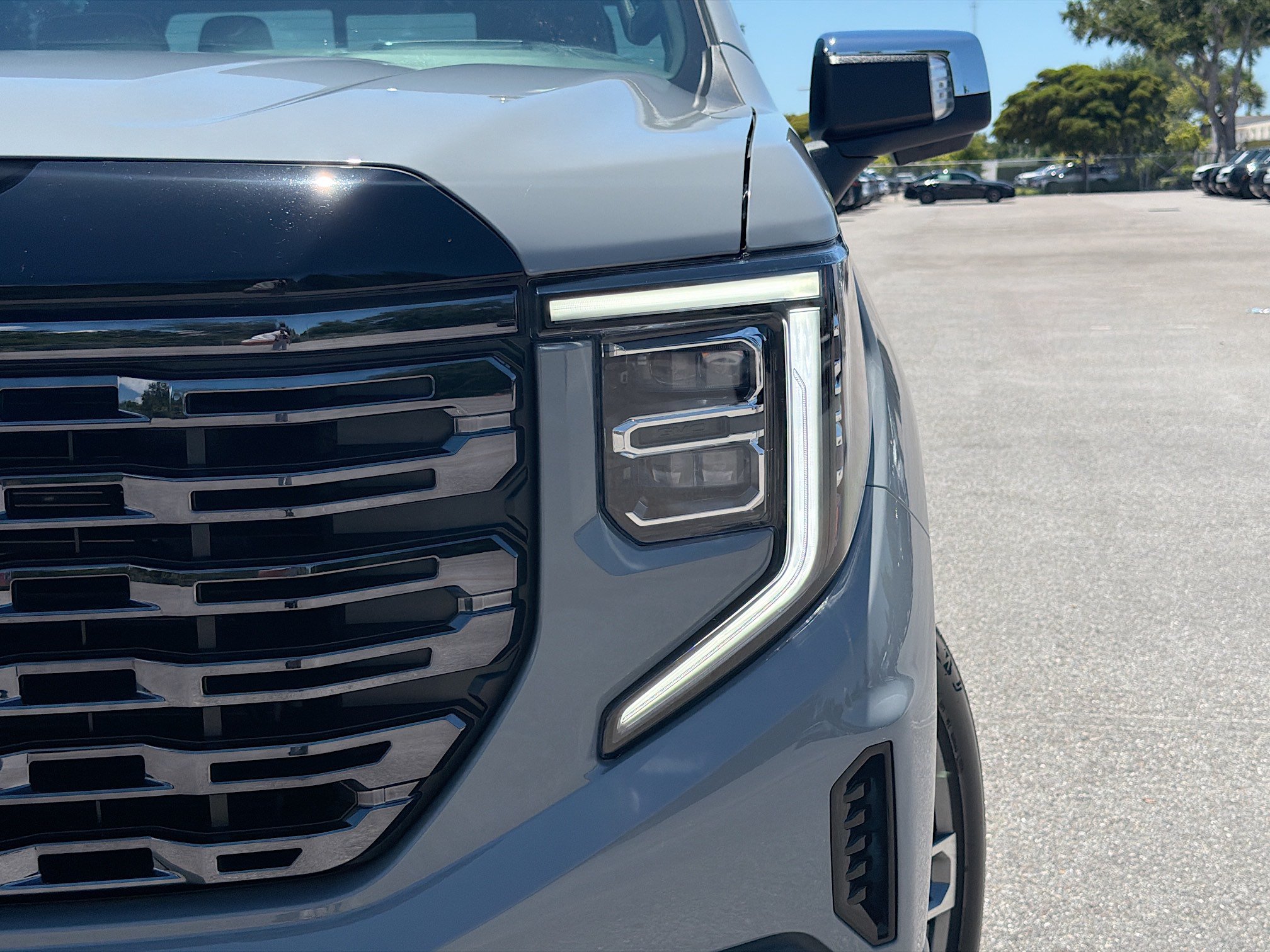 Used 2025 GMC Sierra 1500 Denali Ultimate AWD/4WD image 9