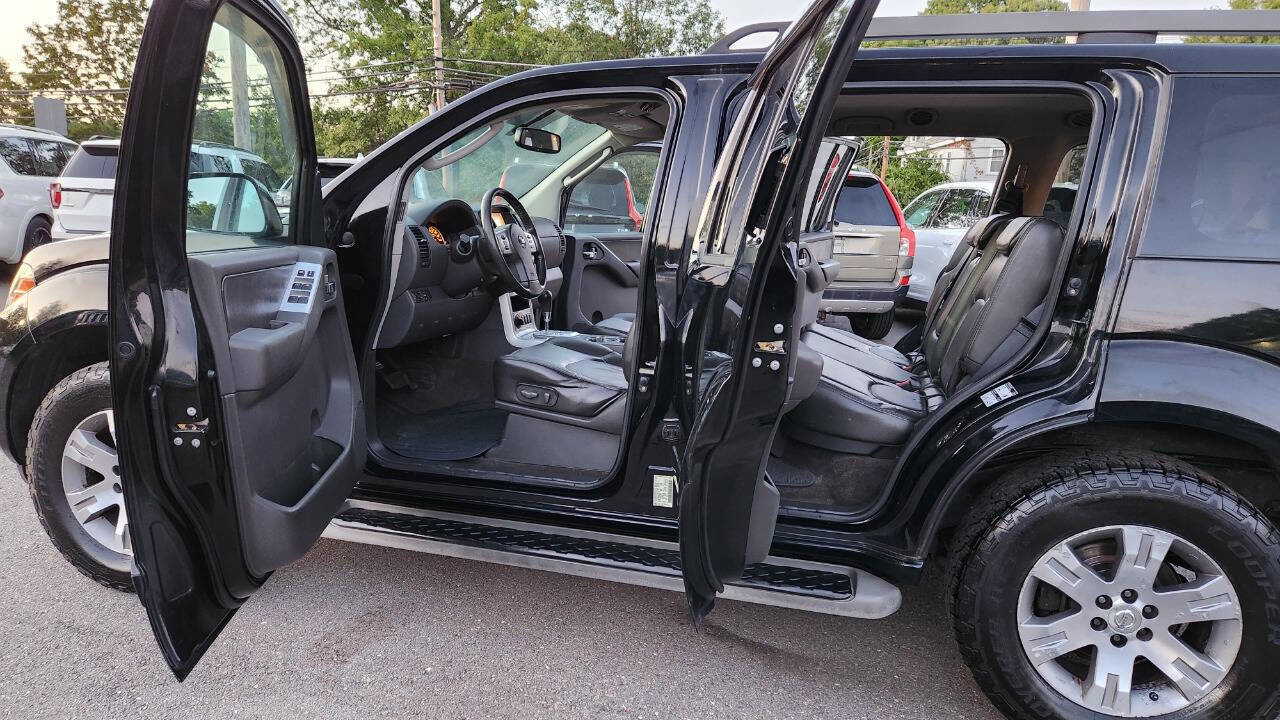 Used 2011 Nissan Pathfinder Silver image 24