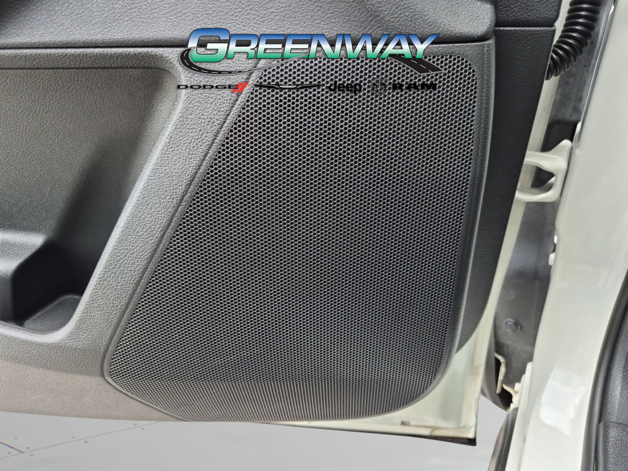 Used 2022 Nissan Pathfinder SL w/ SL Premium Package FWD image 15