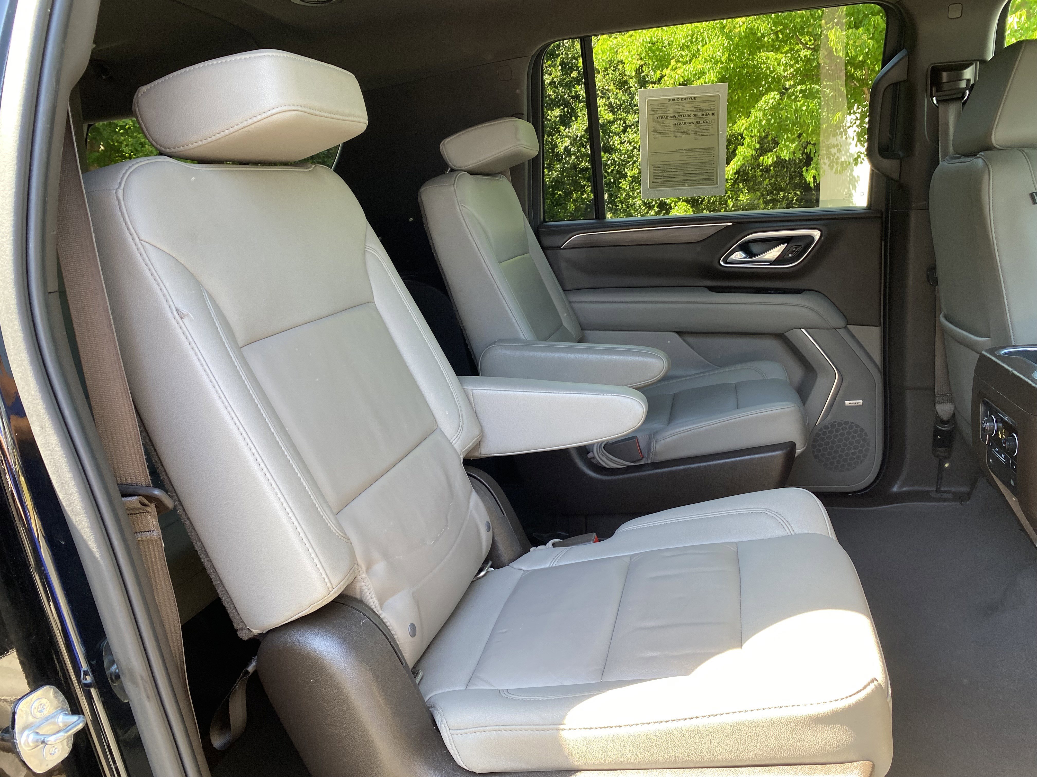 Used 2021 Chevrolet Suburban Z71 w/ Z71 Off-Road Package AWD/4WD image 35