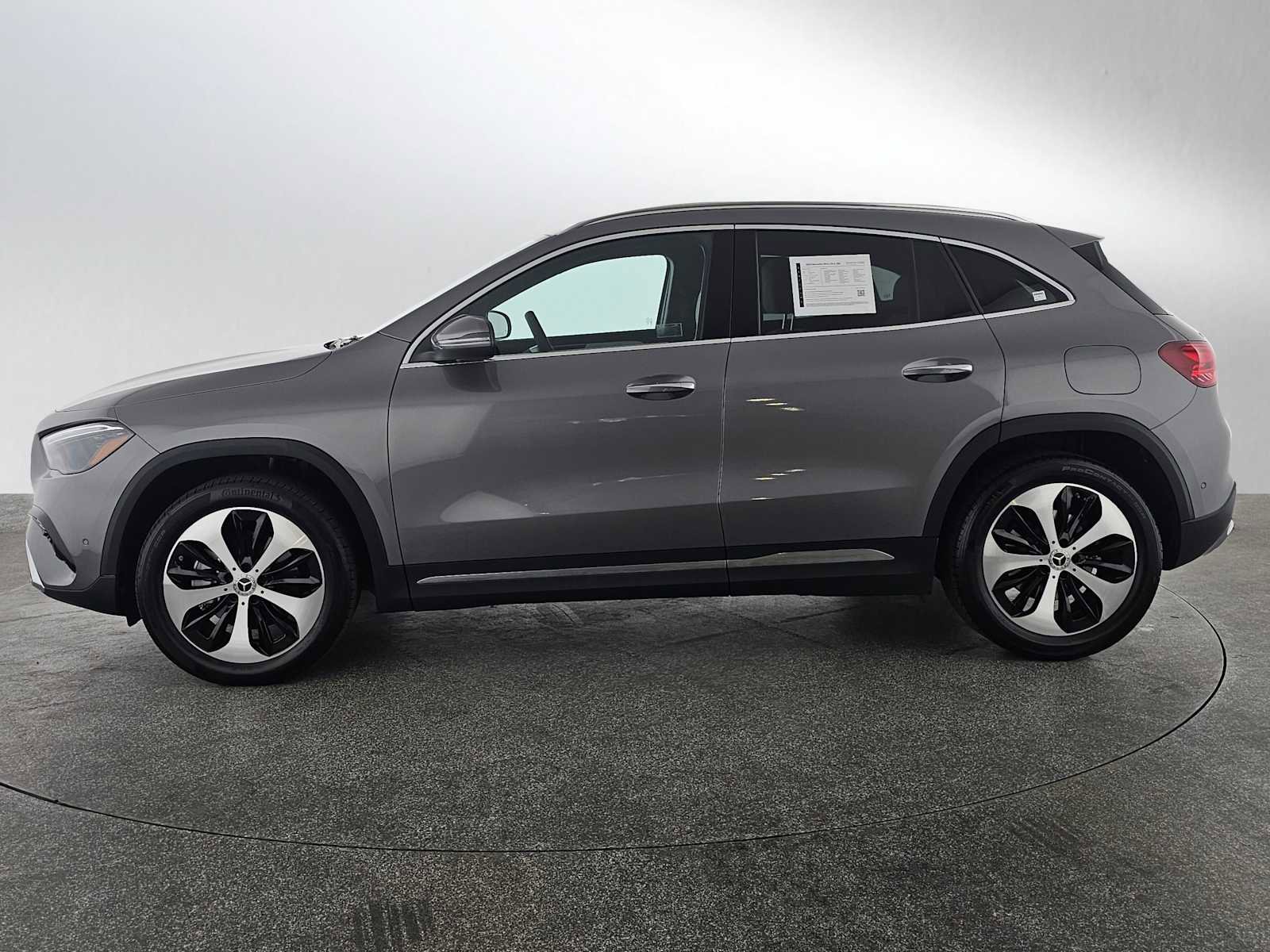 Certified 2025 Mercedes-Benz GLA 250 image 7