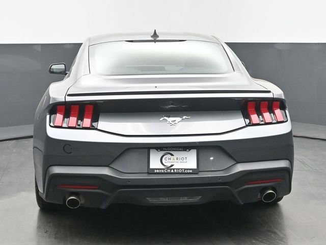 Used 2024 Ford Mustang Premium RWD image 5