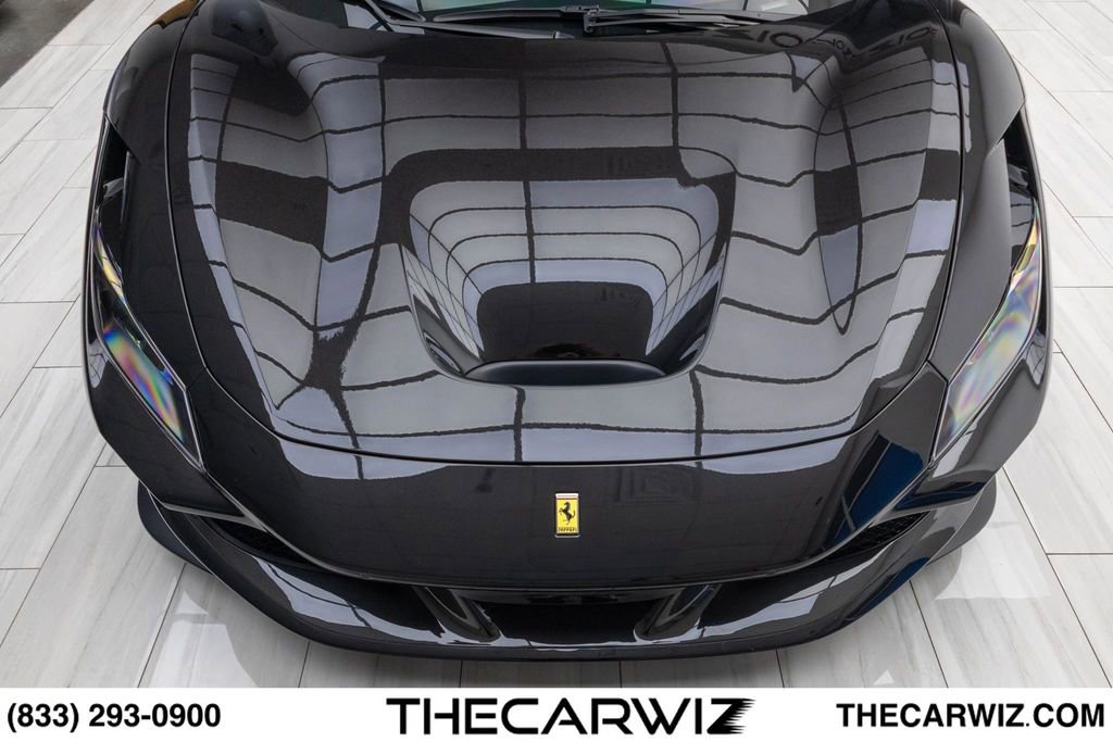 Used 2021 Ferrari F8 Tributo RWD image 9
