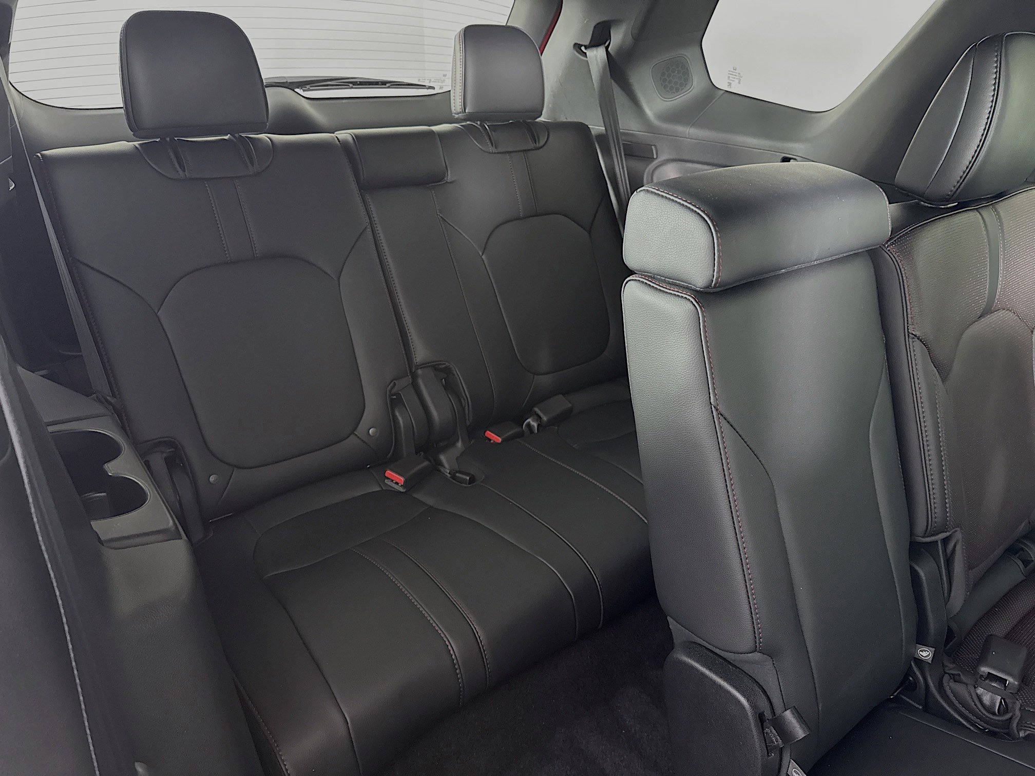 Certified 2025 Honda Pilot Black Edition image 29