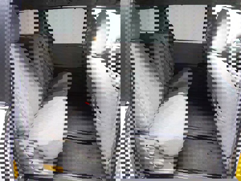 Used 2014 Toyota Sienna LE image 27