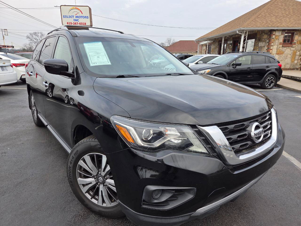 Used 2019 Nissan Pathfinder S image 7