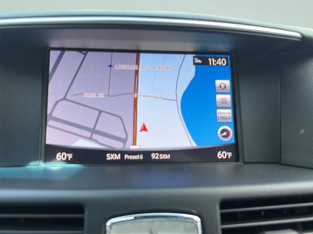 Used 2019 INFINITI Q70 Luxe AWD/4WD image 18