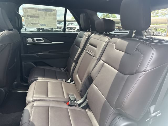 New 2026 Ford Explorer Platinum AWD/4WD image 23