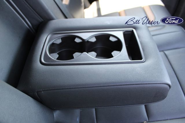 Used 2022 GMC Yukon AT4 AWD/4WD image 14